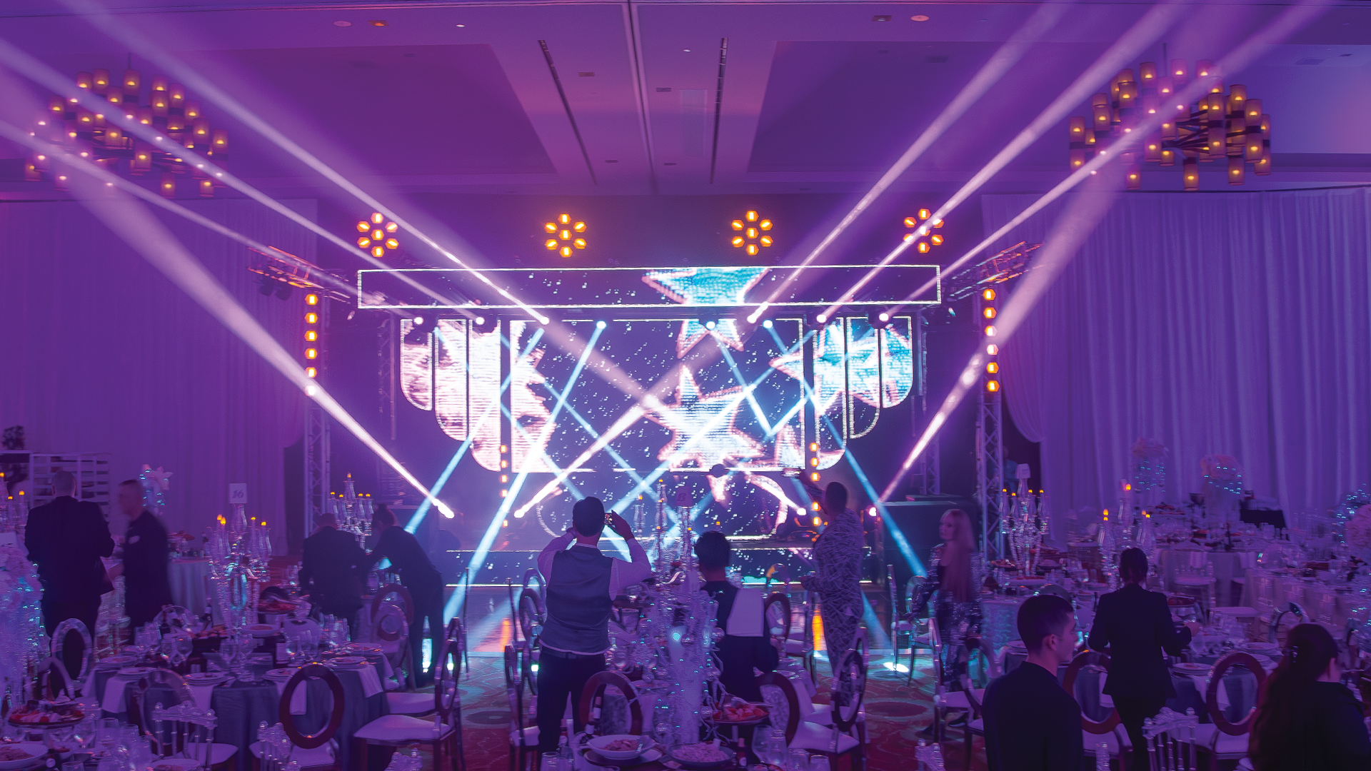 The Rise of Battery Powered Event Lighting