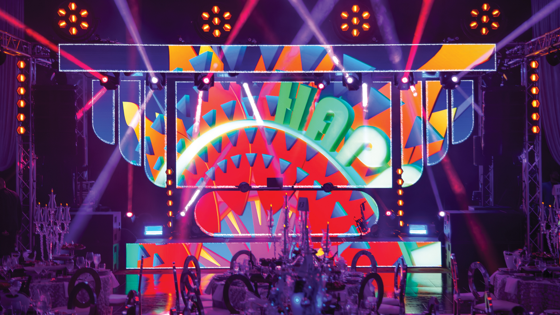 What Makes a Good LED Wall Technician